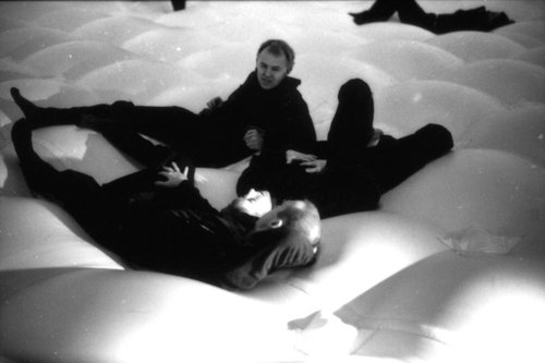 Dana Caspersen, William Forsythe & Joel Ryan in their installation Tight Roaring Circle, 1997. 
