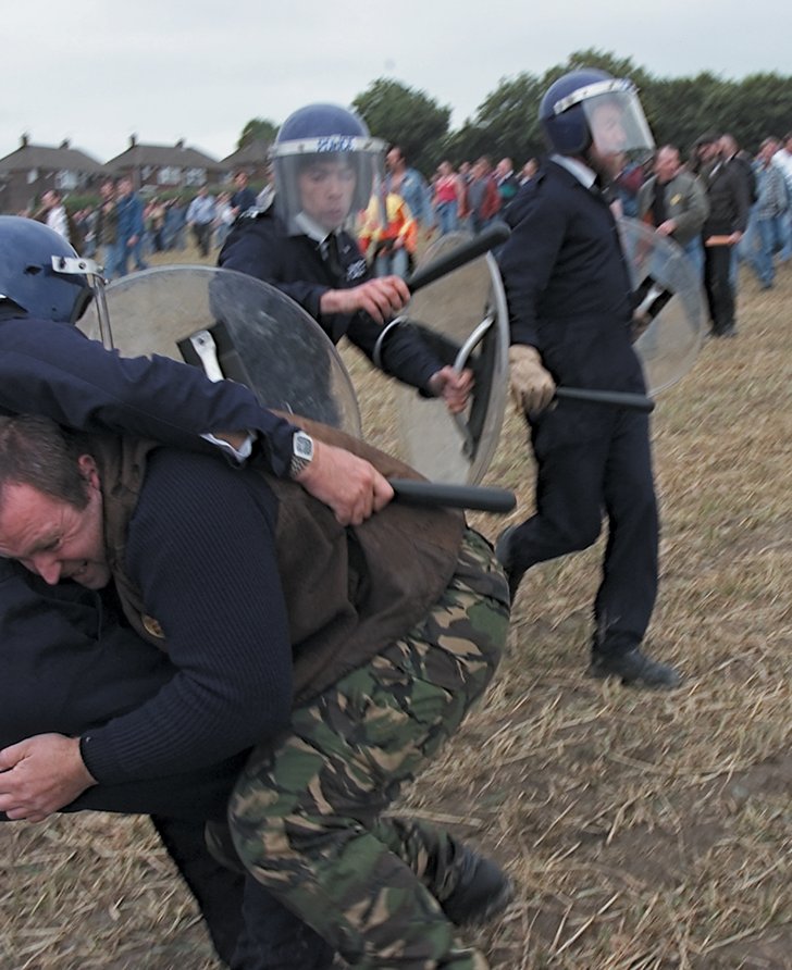 Jeremy Deller, The Battle of Orgreave, 2001. Production photograph: Martin Jenkinson