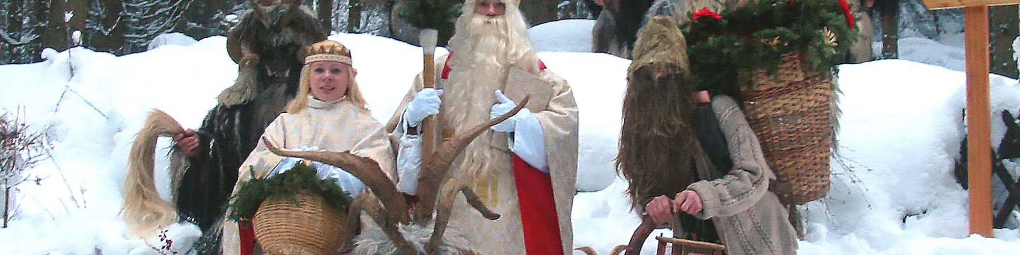 Image: Production still taken from Kranky Klaus by Cameron Jamie (2003)