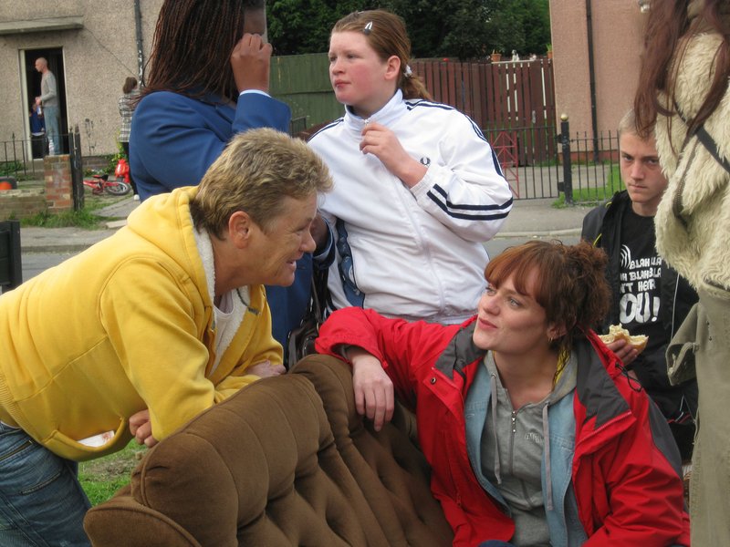 Production still of the cast between shots of Clio Barnard's The Arbor (2010)