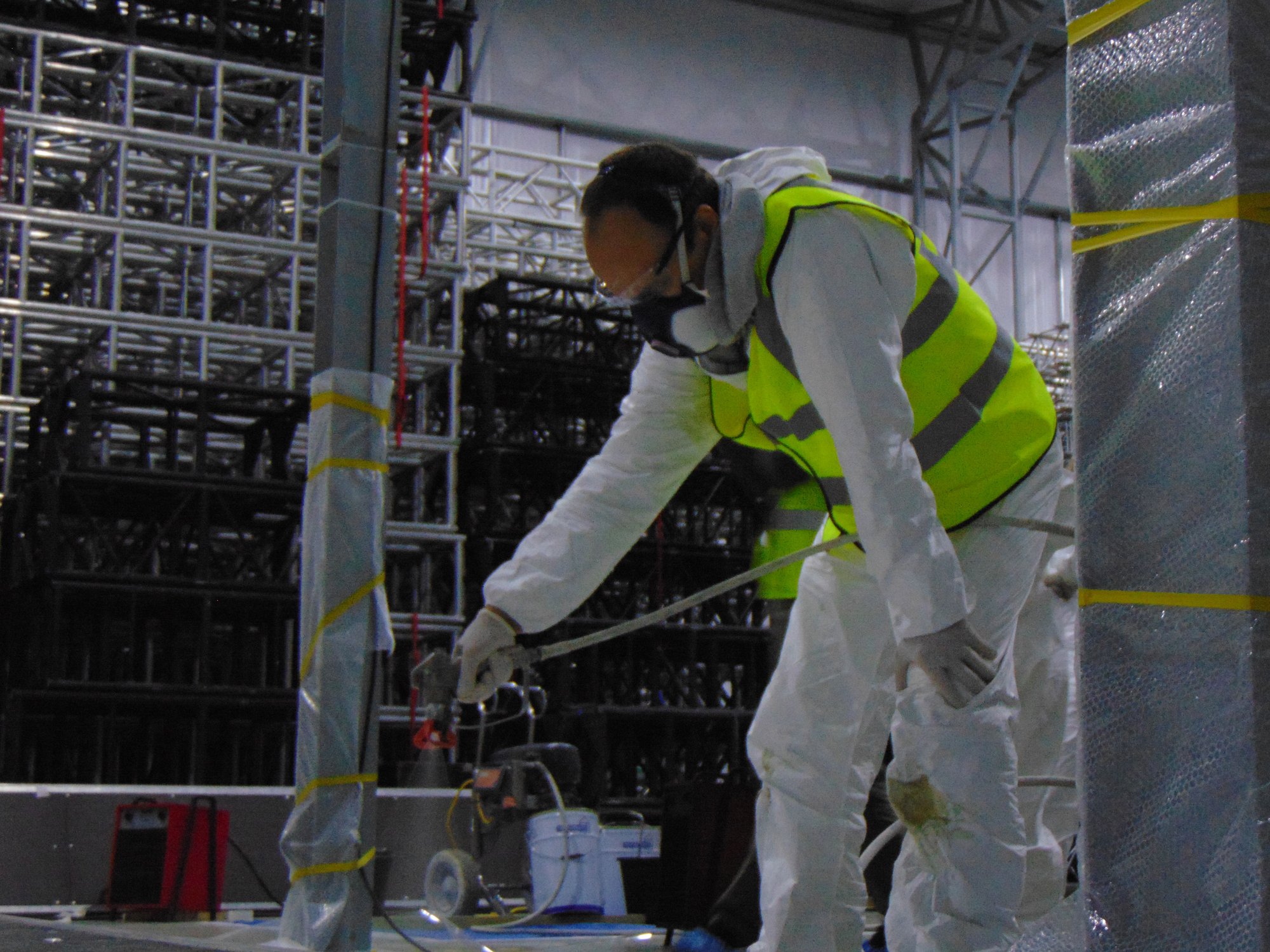 Image: Jorge Otero-Pailos during the casting process for The Ethics of Dust (2015). Photograph: Nick Chapman