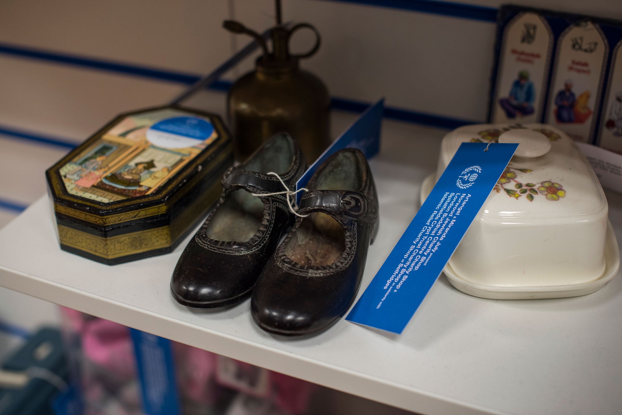 Bric-a-brac for sale, 31 August 2017. Photograph Hugo Glendinning