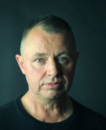 Graham Cunnington. Photograph: David Altweger

DO NOT USE THIS IMAGE AS A MODULE COVER, IT IS TOO LOW RES AND THERE ARE NO HIGHER RESOLUTION VERSIONS AVAILABLE