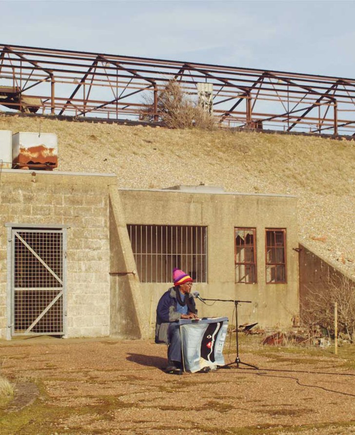 Lonnie Holley performing at Stone Nest